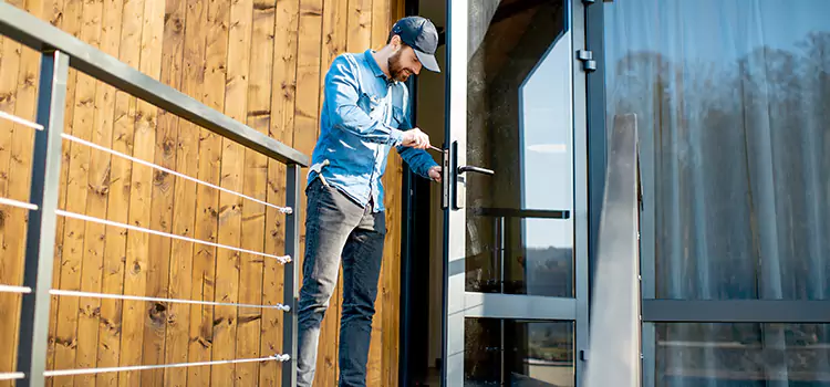 Patio Screen Door Installation Mountlake Terrace